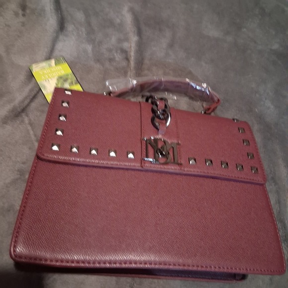 Badgley Mischka Handbags - New Badgley Mischka Tote Purse Front Lock Plum Purple NWT Crossbody $179 MSRP